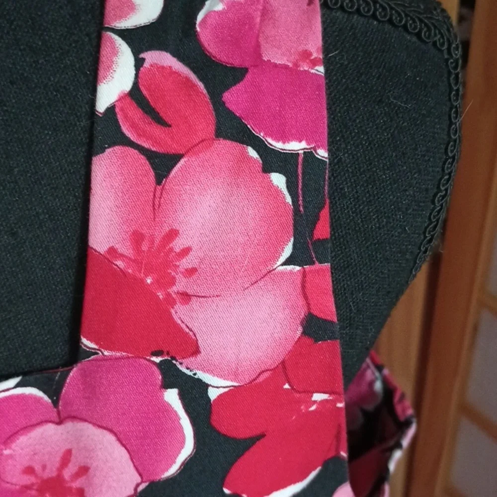 Sleeveless Black Red and Fuschia Floral Midi Dress by AGB Dress Size 16 - Picture 2 of 7